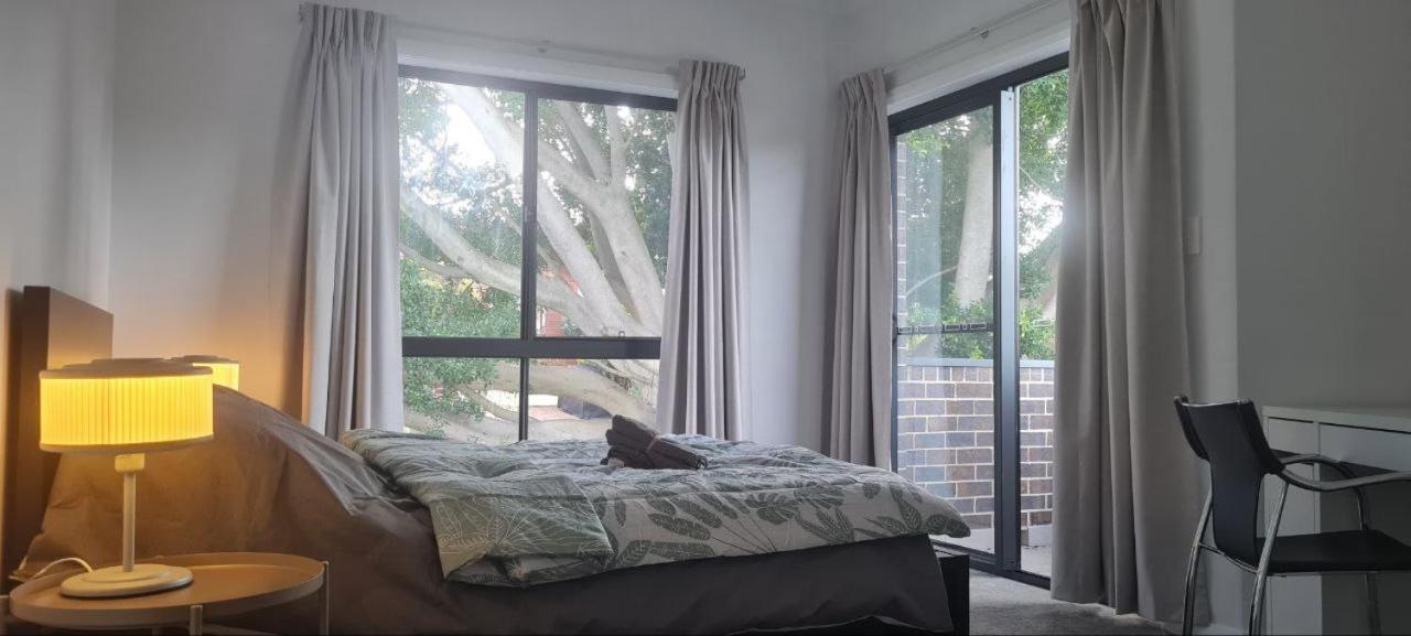 Cozy And Modern 3-bedroom